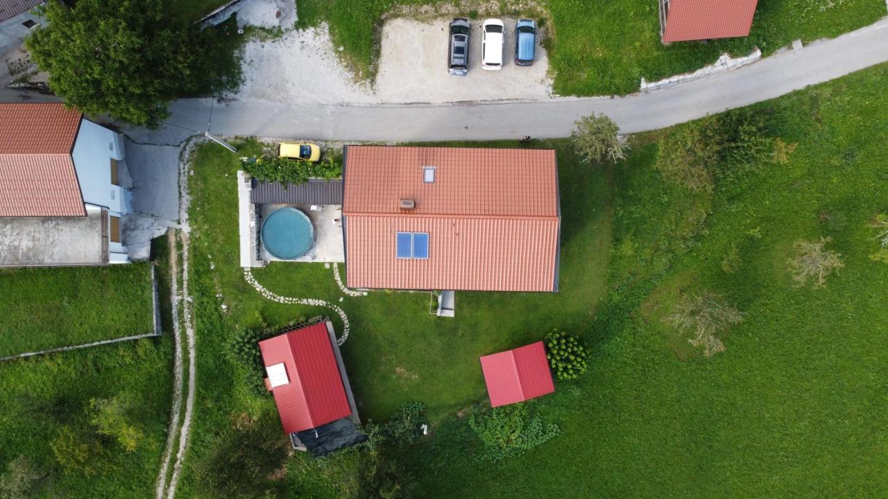 Apartma Logar Kobarid Exterior foto