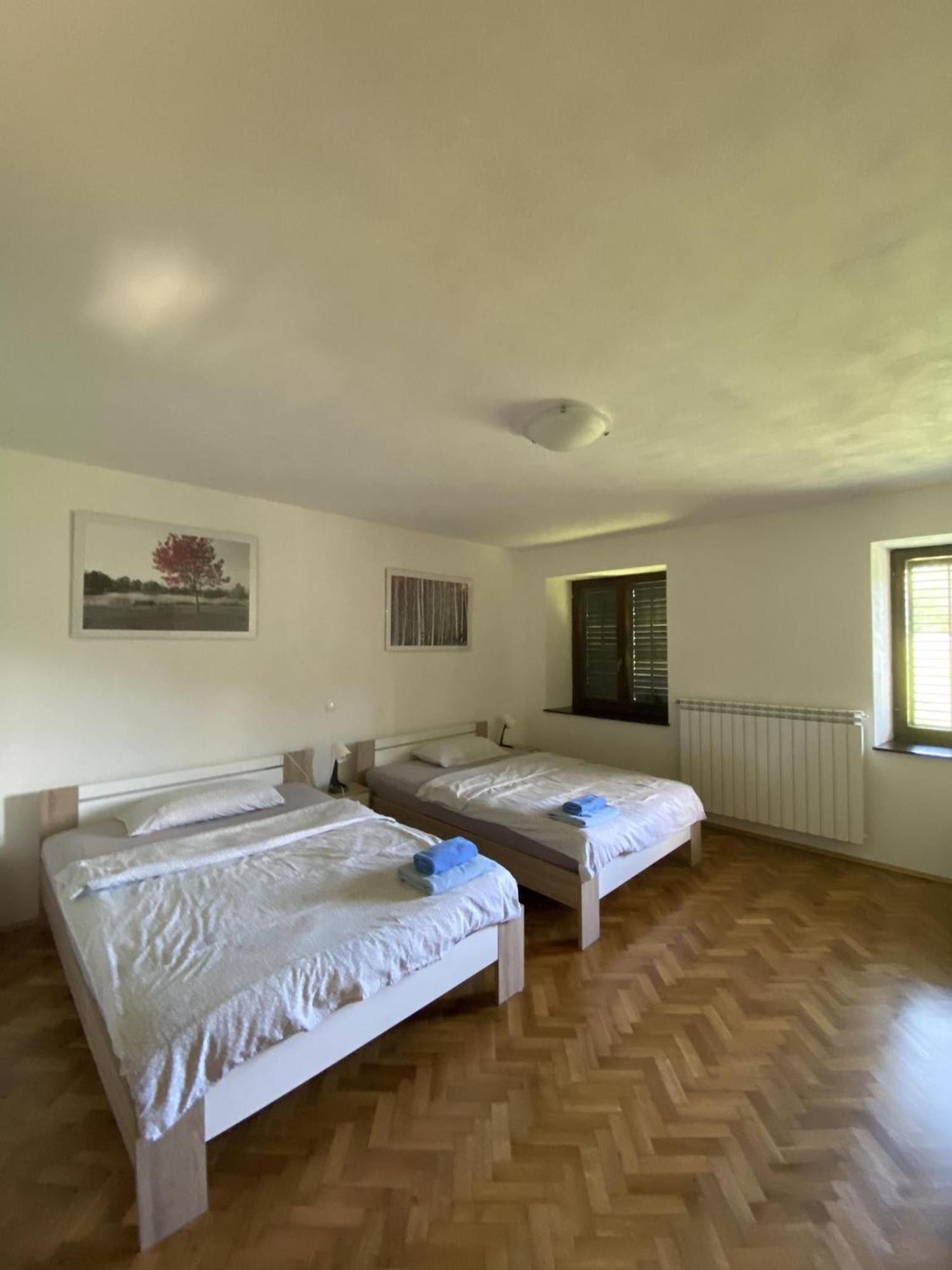 Apartma Logar Kobarid Exterior foto
